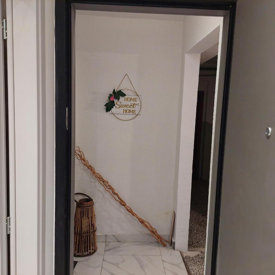 Budget Apartment To The Center 1 Салоники Экстерьер фото